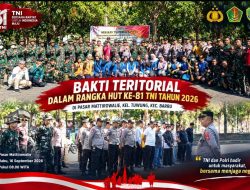 JELANG HUT KE-81 TNI, TNI-POLRI GELAR BAKTI TERITORIAL DI PASAR MATTIROWALIE