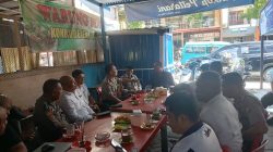 Kapolres Maros Ngopi Bareng Warga di Warkop Pettarani, Perkuat Silaturahmi dan Kedekatan dengan Masyarakat